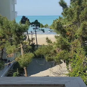 Arberia Aparthotel